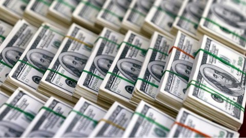 Bankların dollara tələbi azalıb