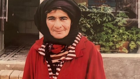 59 yaşlı qadın AXTARILIR