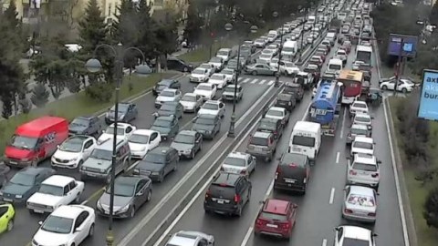 Hazırda tıxac olan yolların SİYAHISI