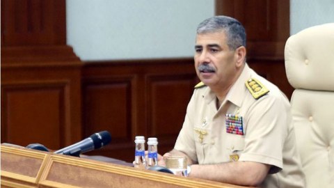 Nazir düşmən təxribatlarına dərhal cavab verilməsini TAPŞIRDI