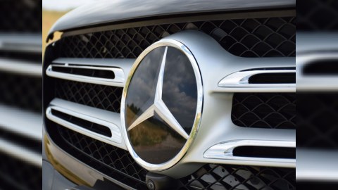 “Mercedes” 1 milyon avtomobili geri çağırdı