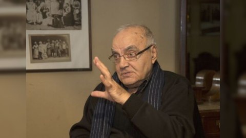 Xalq artisti dünyasını dəyişdi