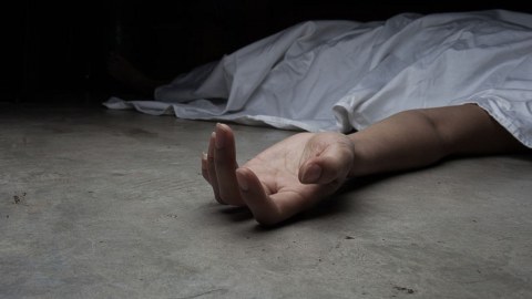 Mənzildə 48 yaşlı qadının meyiti aşkarlandı