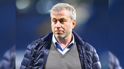 Abramoviçin iki təyyarəsinə həbs qoyuldu