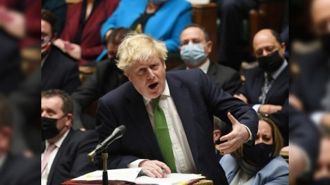 Boris Conson çətin sınaq qarşısında
