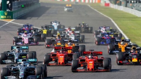 “Formula 1” komandalarının bir qrupu Bakıya gəldi
