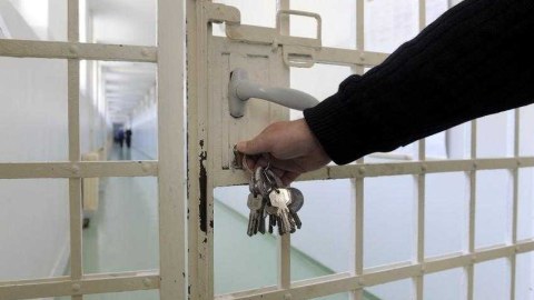 Polkovnik Abdullayev bu maddələrlə İTTİHAM OLUNUR