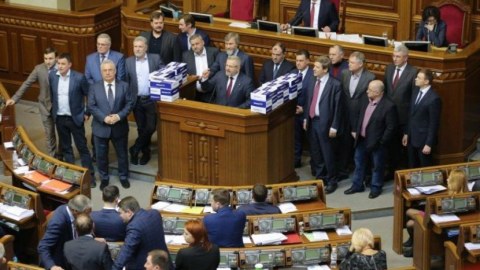 “Müxalifət bloku”nun fəaliyyəti qadağan edilib