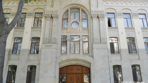 Səhiyyə Nazirliyindən tələbələrə MÜRACİƏT
