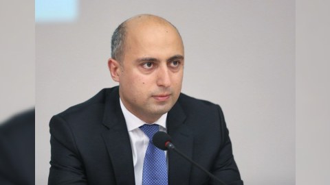 “Müəllimlərin hazırlanmasında problemlər var” - Nazir