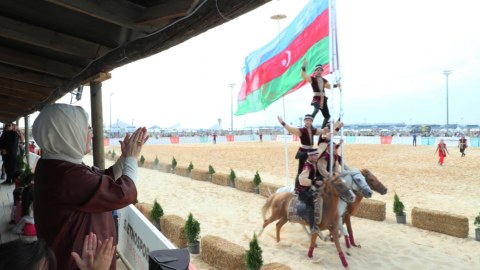 Əminə Ərdoğandan Qarabağ atları ilə bağlı PAYLAŞIM