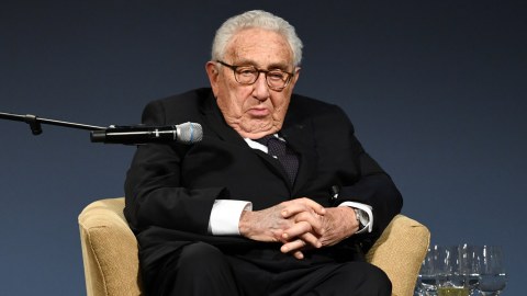 Kissincerdən qalmaqallı bəyanat - "Rusiya artıq məğlub olub"