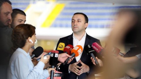 “Hər şeyin pərdəsini açacağam” - Baş nazirdən xəbərdarlıq