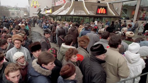 İstanbuldan Moskvaya “Happy meal” MENYUSU