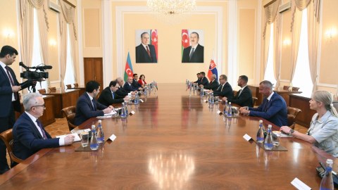 Əli Əsədov Boris Kollarla görüşüb