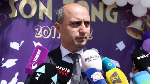 Yeni məktəbli formalarına tədricən keçiləcək