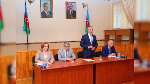 İcra başçısı sakinlərlə səyyar qəbul keçirib