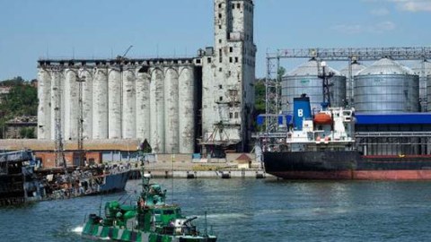Türkiyə Ukraynadan taxıl ixracı üçün kanal yaratdı