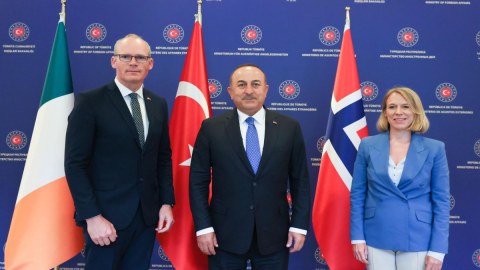 XİN başçıları arasında görüş keçirildi