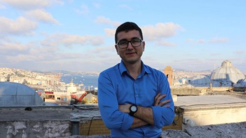 Şair Ramil Əhmədin kitabı çap olundu