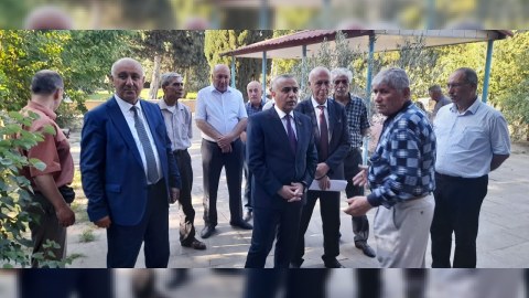 Azay Quliyev seçicilərilə görüşüb