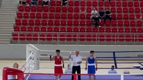 Boksçumuz erməniyə qalib gəlib finala çıxdı