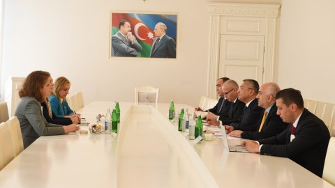 Rövşən Rzayev: “428 sakinin çoxu Ağalıya qayıtmaq istəyir”