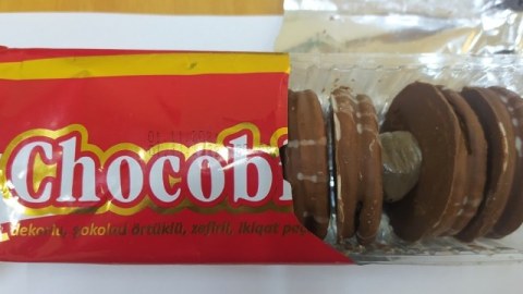 Şirniyyatın içindən heroin çıxdı