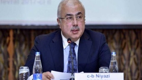 Nazir müavini vəzifəsindən azad edildi 