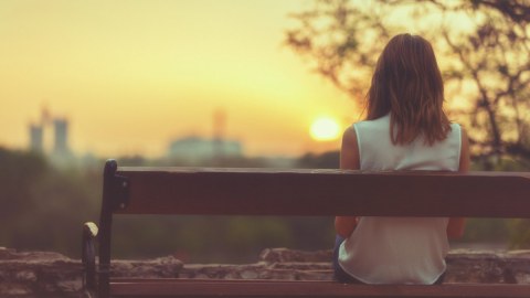 İtkin düşən 21 yaşlı qız ər evindən TAPILDI
