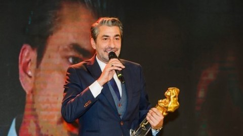 Məşhur aktyor çəkiliş vaxtı infarkt keçirdi