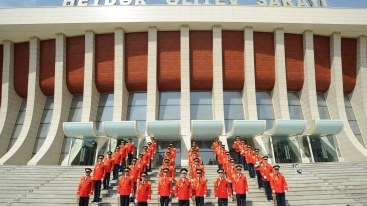 Bakıda hərbi orkestrlərin yürüşü başlayıb - VİDEO