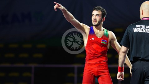 İki güləşçimiz Avropa çempionu oldu - FOTOLAR