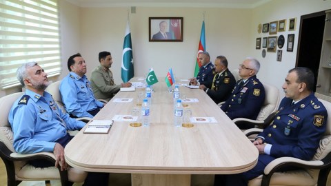 Azərbaycan və Pakistan hərbi əməkdaşlığı genişləndirir