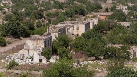 Qarabağda ev tikmək istəyənlərə faizsiz kredit verilsin! - TƏKLİF