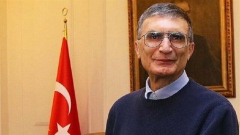 Əziz Sancardan Dövlət Komitəsinə yubiley təbriki