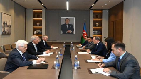 Lavrovun müavini Bakıda məsləhətləşmələr apardı