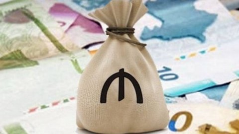Pul bazamız 15 milyardı keçib