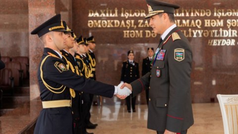 Nazir polislərin Qarabağdakı xidmətindən DANIŞDI