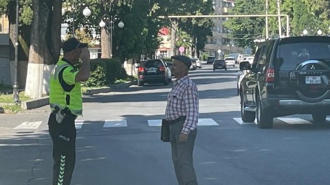 Qaydaları pozan sürücülər cəzalandırıldı
