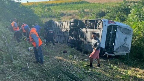 Türkiyədə avtobus qəzası - 6 ölü, 25 yaralı