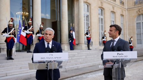 İsrailin yeni baş naziri Fransada - İran müzakirə edildi 