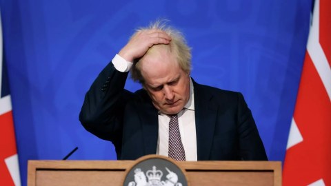 Boris Conson bu gün istefa verə bilər