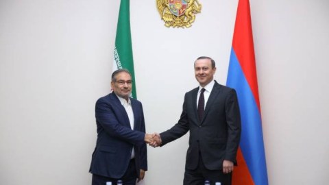 Ermənistan və İran rəsmiləri “Zəngəzur dəhlizi”ni müzakirə etdi
