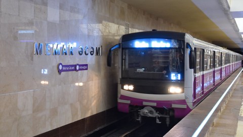 Bakı metrosunun bayram QRAFİKİ