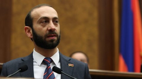 “Sülhün bərqərar olması üçün real şans var” - Erməni nazir