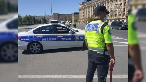 Yol polisindən MÜRACİƏT: Burada maşın saxlamayın!