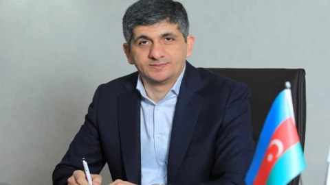 Həbsdə olan yazıçının kitabı çap olundu