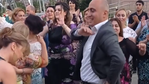 İnternat məktəbində toy oldu, nazir rəqs etdi - VİDEO