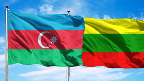 Litva Seyminin sədri Azərbaycana gəldi